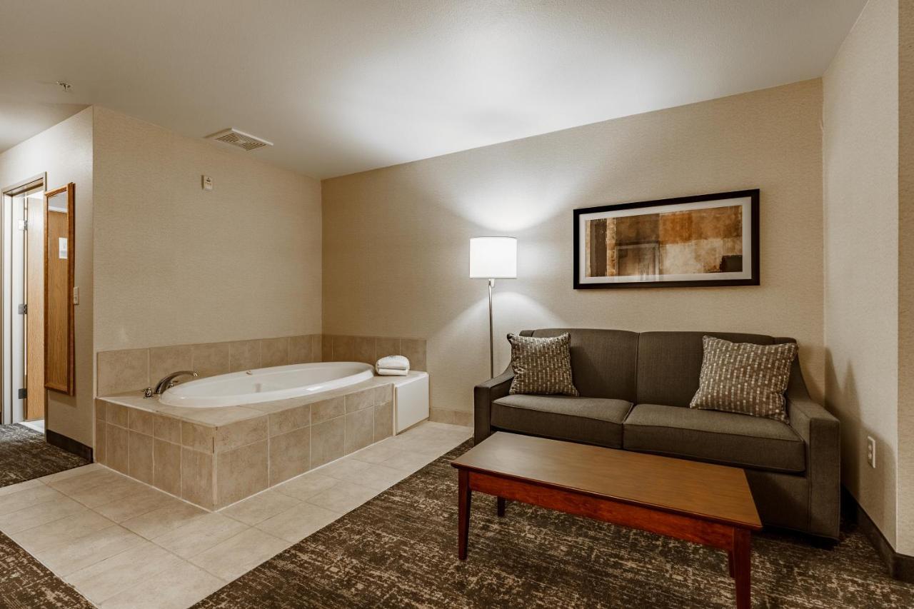 Cobblestone Suites - Ripon Exterior foto